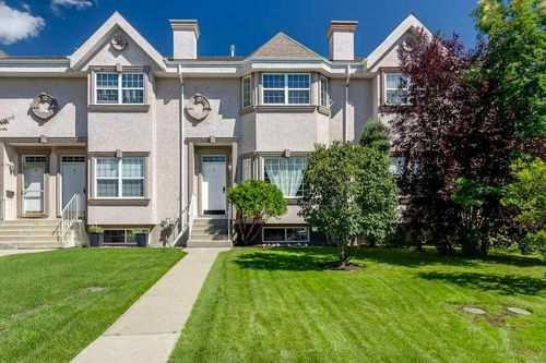 7 Adams Close, Red Deer, AB, T4R2W4 | Card Image