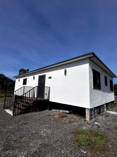 360 S Romero St, Clewiston, FL, 33440-7970 | Card Image