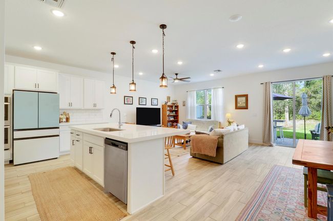 1416 Gopher Ter, Condo with 3 bedrooms, 3 bathrooms and null parking in Stuart FL | Image 4