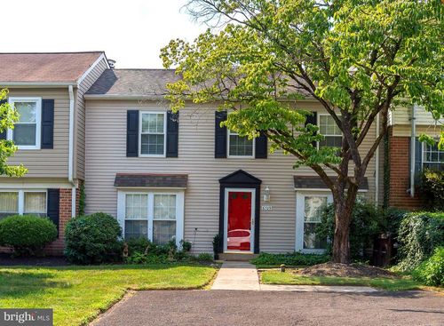 6709 Pickwick Ct, BENSALEM, PA, 19020-1914 | Card Image