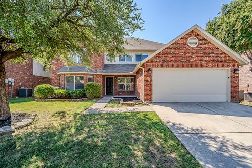 204 Kissimmee Dr, Arlington, TX, 76002-5461 | Card Image