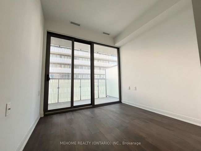 2105 - 50 Charles St E, Condo with 2 bedrooms, 1 bathrooms and null parking in Toronto ON | Image 9