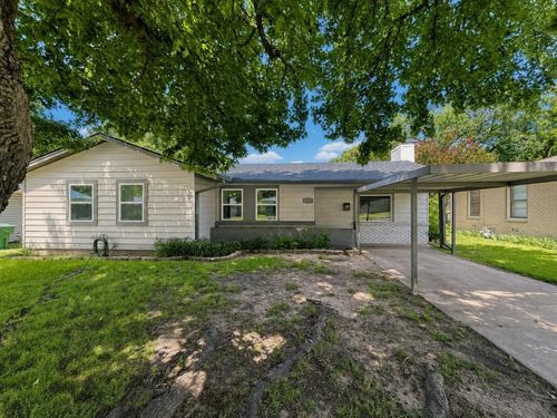 1414 N Binkley St, Sherman, TX, 75092-3560 | Card Image