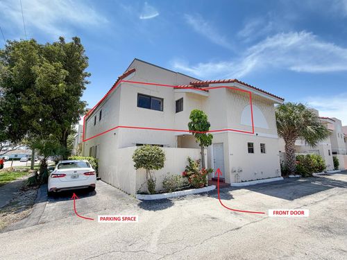 241a-241 Se 11th Ave, Pompano Beach, FL, 33060-7470 | Card Image