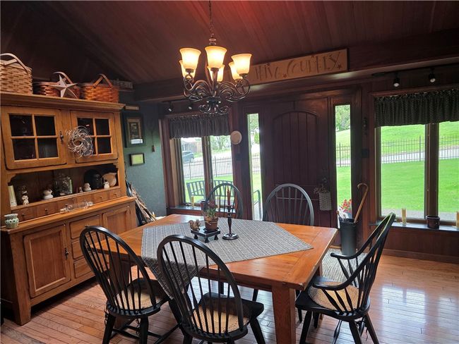 934 W Newton Rd(thomas School Rd), House other with 3 bedrooms, 3 bathrooms and 3 parking in Hempfield Twp - WML PA | Image 9