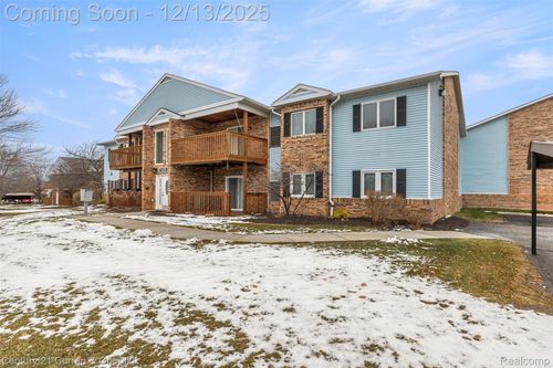 apt-88-1325 Harbour Blvd, Trenton, MI, 48183-2180 | Card Image