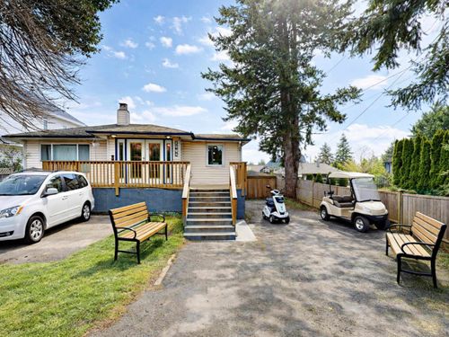 1504 160 St, Surrey, BC, V4A4W9 | Card Image