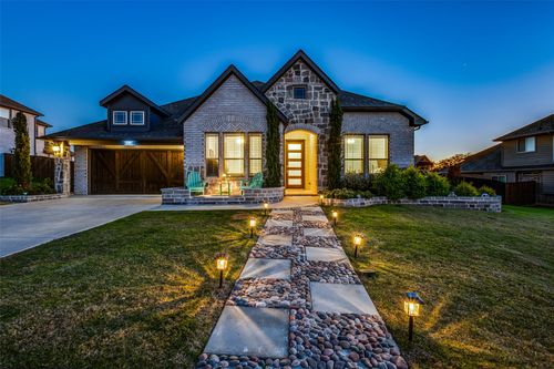 11201 Tanager Ln, Cross Roads, TX, 76227-2853 | Card Image