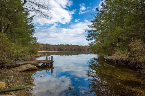 339 Beetle Rd, Tolland, MA, 01034-9583 | Card Image