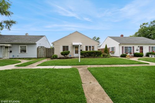 17130 Park Ave, Lansing, IL, 60438-1227 | Card Image