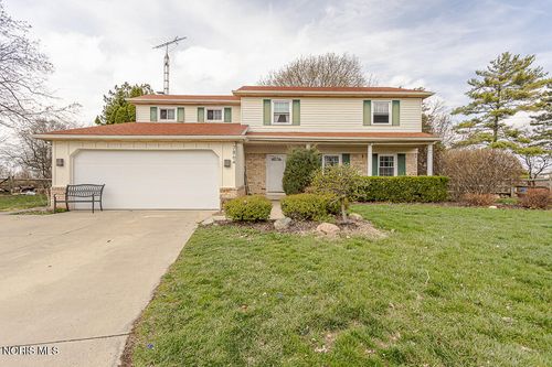 7864 Saltwood Ct, Sylvania, OH, 43560-1031 | Card Image