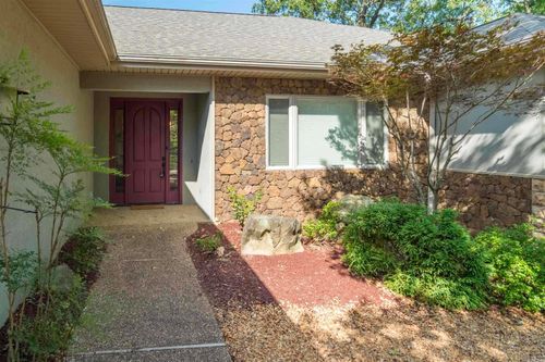 15 Binefar Way, Hot Springs Village, AR, 71909-7427 | Card Image