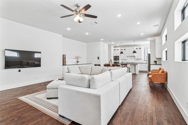 510 Winners Cir, House other with 3 bedrooms, 4 bathrooms and null parking in Rowlett TX | Image 5