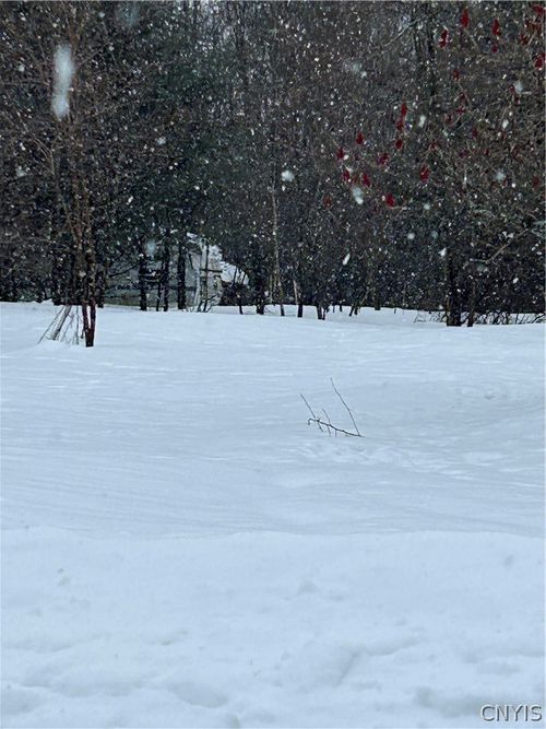 16888 Hagen Rd, Lacona, NY, 13083-3604 | Card Image