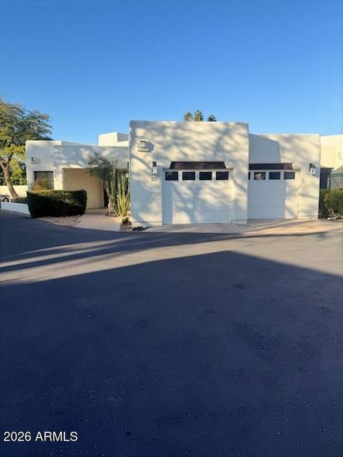 337-5101 N Casa Blanca Dr, Paradise Valley, AZ, 85253-6979 | Card Image