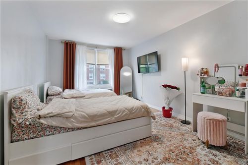 1d-2909 Ocean Ave, Brooklyn, NY, 11235-3224 | Card Image