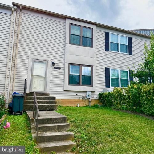 8339 Amity Cir, GAITHERSBURG, MD, 20877-1162 | Card Image