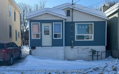 39 Belanger Ave, Timmins, ON, P4N2V2 | Card Image