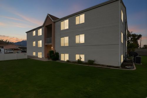 apt-2-1689 8295, West Jordan, UT, 84088-8279 | Card Image