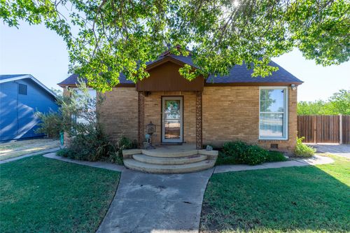 527 & 529 S Vassar Street, Stamford, TX, 79553 | Card Image