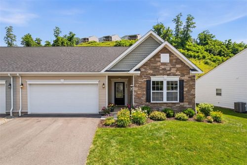 298 Olivia Dr, New Kensington, PA, 15068-2157 | Card Image