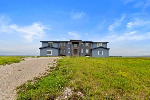 56 Aventerra Way, Rural Rocky View County, AB, T3Z0B1 | Card Image