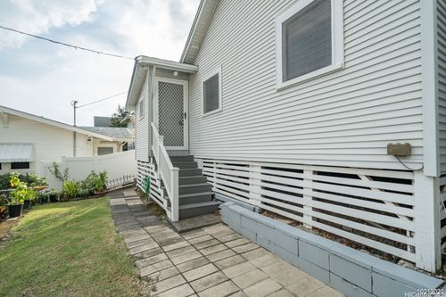 a-2646 Oahu Ave, Honolulu, HI, 96822-1721 | Card Image