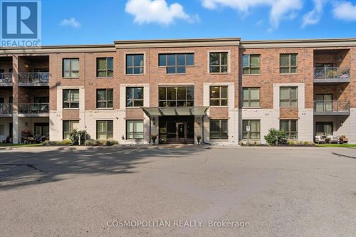 204-2799 St Paul Ave, Niagara Falls, ON, L2J2L3 | Card Image