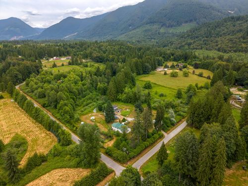 35745 Durieu Rd, Mission, BC, V2V7L1 | Card Image
