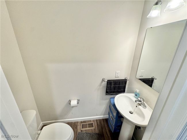 117 Fall Lake Ln, House other with 4 bedrooms, 3 bathrooms and null parking in Amherst OH | Image 9