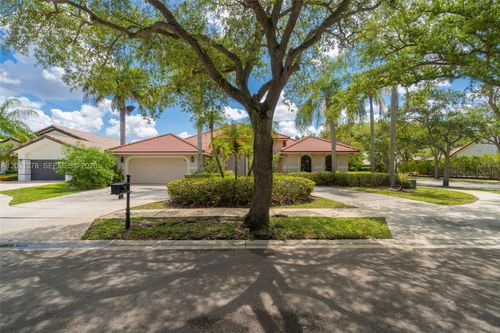 1051 Deerpath Ct, Weston, FL, 33326-2851 | Card Image
