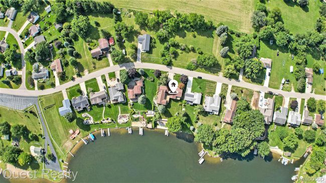 14050 Shannon Dr, House other with 6 bedrooms, 4 bathrooms and null parking in Cement City MI | Image 4