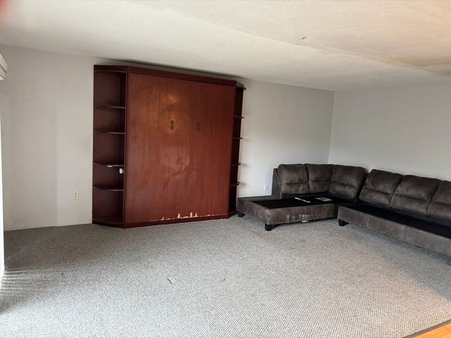 APT-43 - 1 Summit Dr, Condo with 1 bedrooms, 1 bathrooms and 2 parking in Reading MA | Image 6