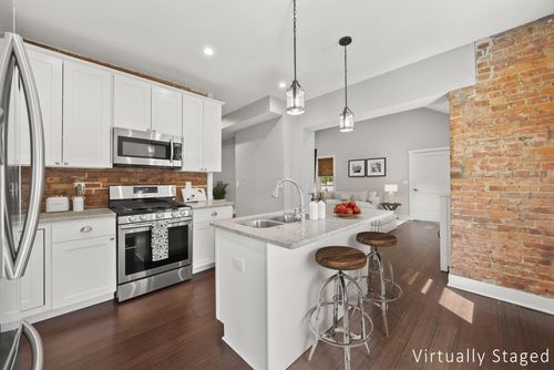 192 E 2nd Ave, Columbus, OH, 43201-3530 | Card Image