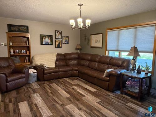 154 W Juniper St, Menno, SD, 57045-2026 | Card Image