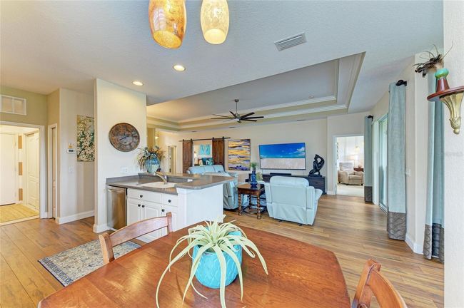 8906 Stone Harbour Loop, House other with 3 bedrooms, 2 bathrooms and null parking in BRADENTON FL | Image 19