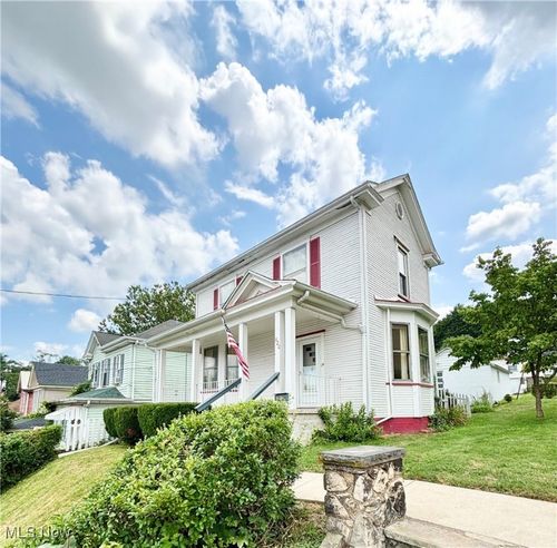 920 Mckinnon Ave, East Liverpool, OH, 43920-1819 | Card Image