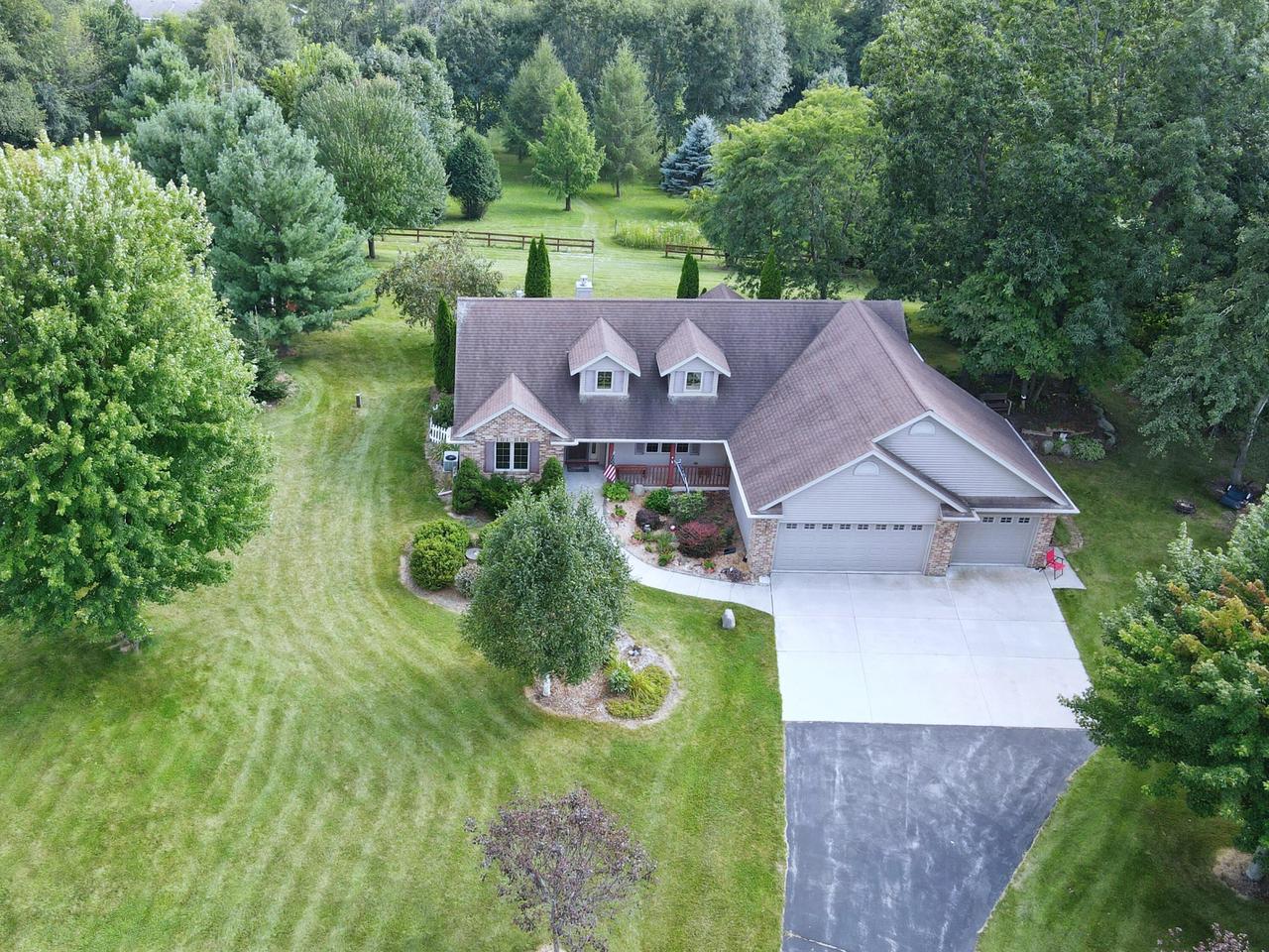 Whispering Ln, Plymouth, WI 53073