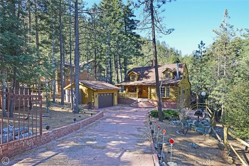 1217 Azalea Dr, Pine Mountain Club, CA, 93222 | Card Image