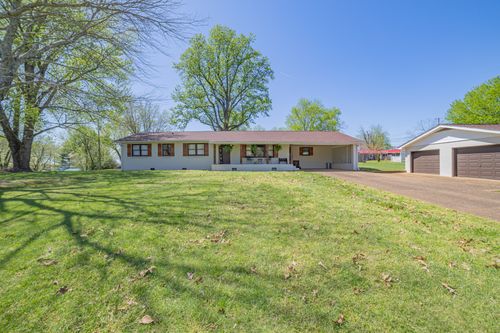 15 N Trussell Rd, Monteagle, TN, 37356-4085 | Card Image