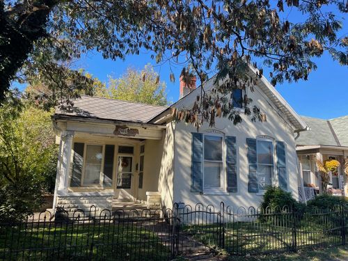 560 Church St, Chillicothe, OH, 45601-1624 | Card Image