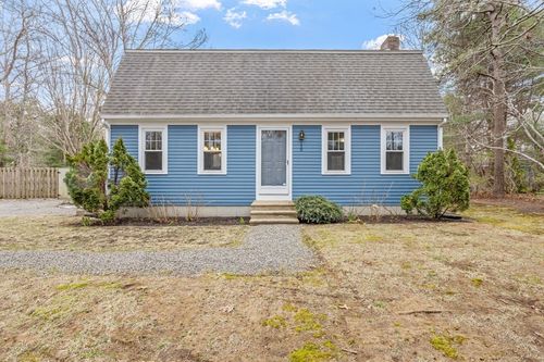 128 Quaker Meeting House Rd, East Sandwich, MA, 02537-1369 | Card Image