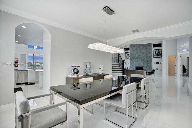 10457 Laurel Rd, House other with 6 bedrooms, 6 bathrooms and null parking in Davie FL | Image 20