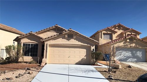 8025 Hurricane Cove Ct, Las Vegas, NV, 89129-7312 | Card Image