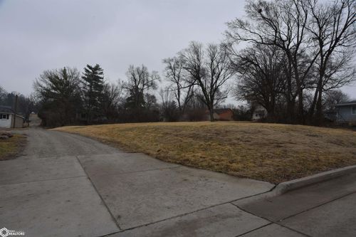 117 E May St, Osceola, IA, 50213-1642 | Card Image