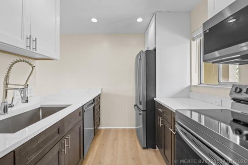 204-830 Sw 9th Street Cir, Boca Raton, FL, 33486-5213 | Card Image