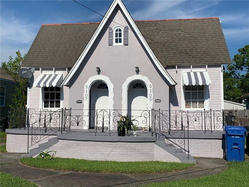 5105 Baccich St, New Orleans, LA, 70122-6212 | Card Image