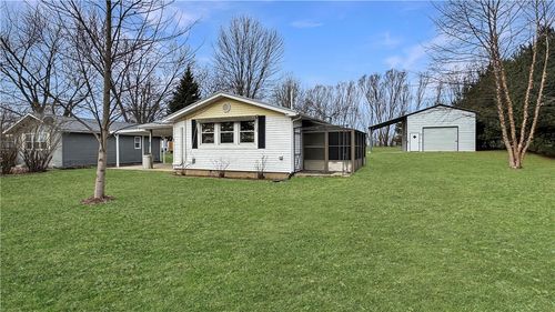 83 Clear Creek Dr, Neoga, IL, 62447-2004 | Card Image