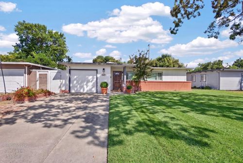 1931 Calhoun Way, Stockton, CA, 95207 | Card Image