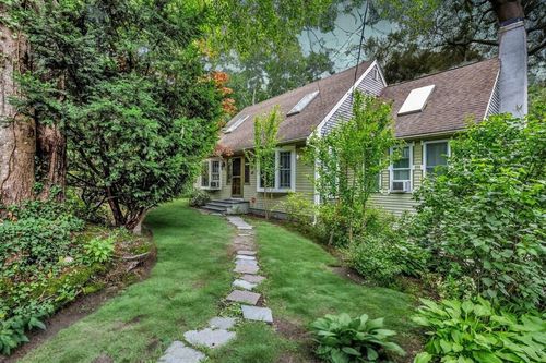47 Galleon Dr, Hatchville, MA, 02536-3947 | Card Image